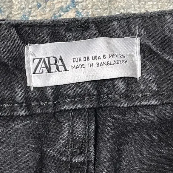 Zara Distressed High Rise Mom Jeans Black Size 6 - Picture 5 of 5